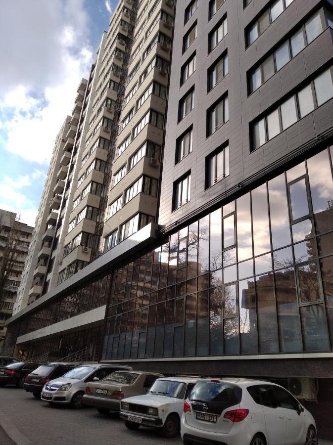 Sky House Exclusive Apartments Kischinau Exterior foto